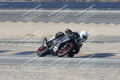 media/Sep-20-2025-Race Pace (Sat) [[d4e1b33f4d]]/Verified/Turn 14 (930am)/